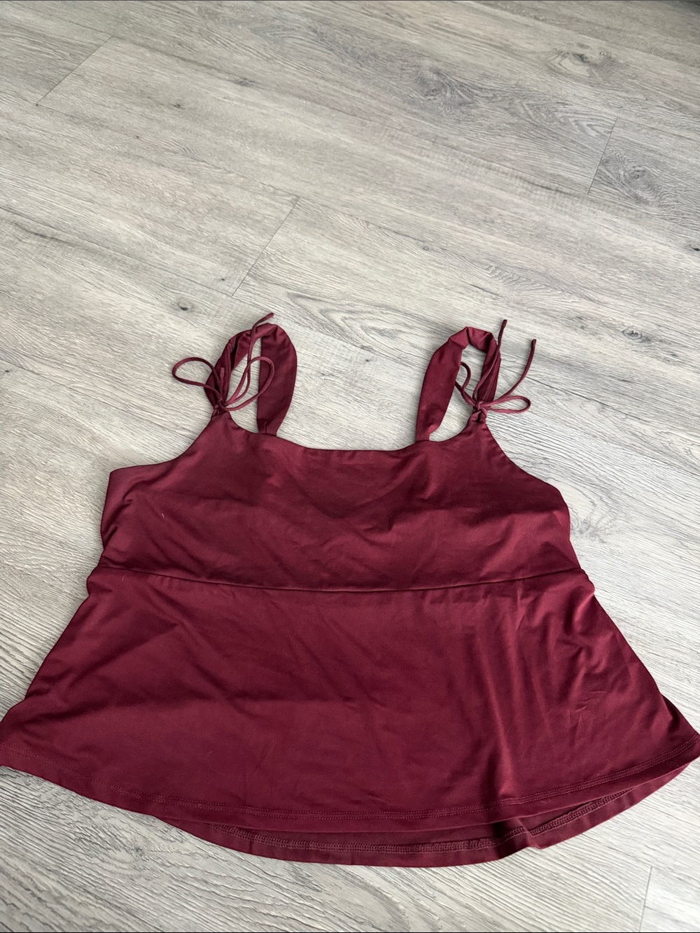 Women’s Burgundy Tie-Shoulder Tank Top